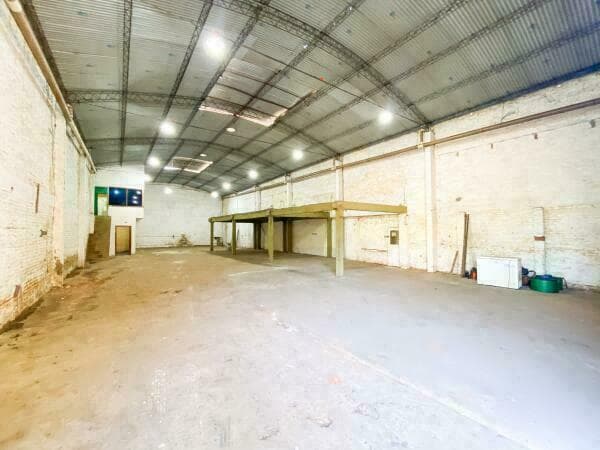 En venta – tinglado en Lambaré, foto 5