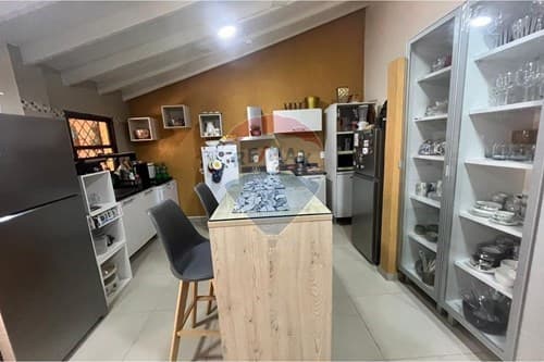 Casa de 5 habitaciónes con Piscina en Asunción Barrio Villa Morra, foto 5
