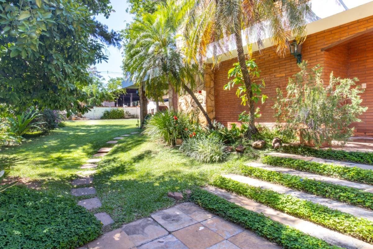 Residencia en el barrio mariscal estigarribia, foto 3