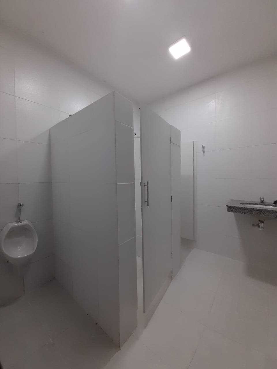 Amplio Depósito a estrenar zona trasera del Aeropuerto. Cod LG, foto 4