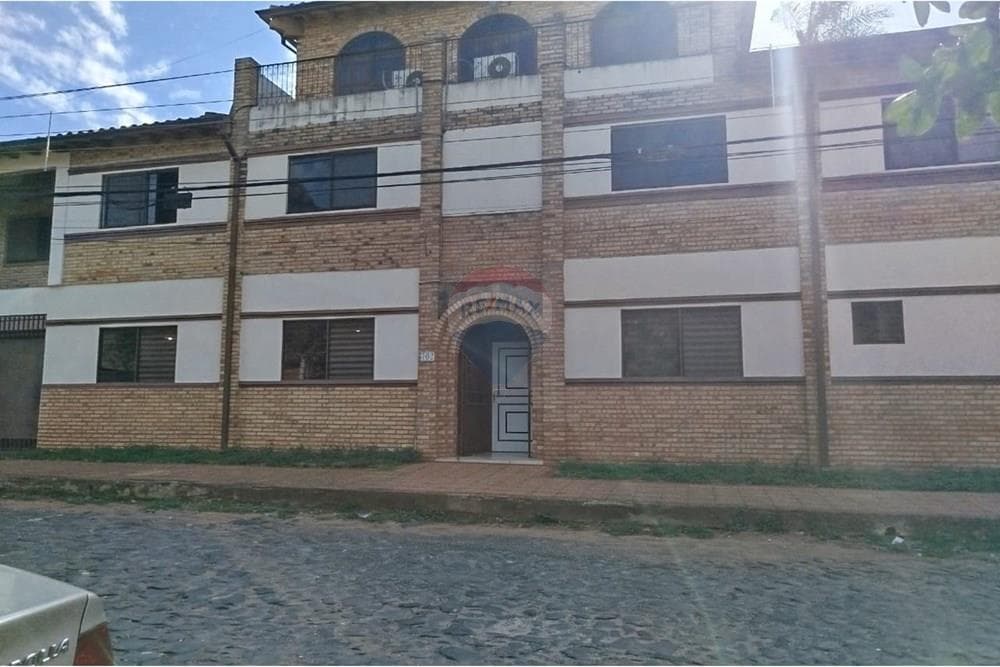 Casa - Alquiler - Villa Aurelia, Paraguay