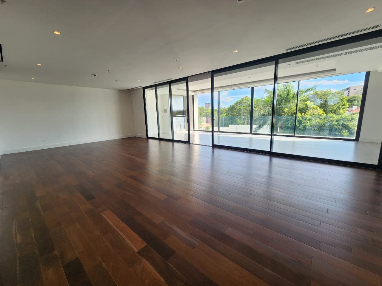 Elegante y Exclusivo Dpto a Estrenar en Carmelitas, foto 2