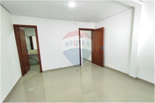 En venta amplia casa con 3 habitaciones en suite — foto 5