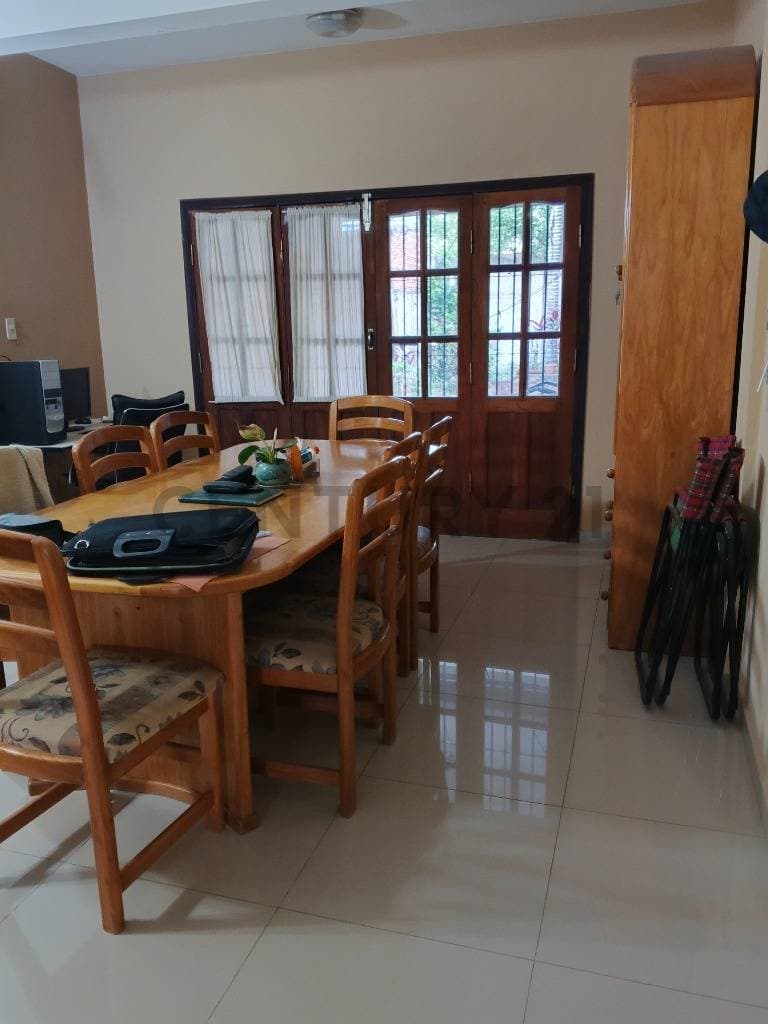 de Casa en San Vicente, Asunción, foto 4
