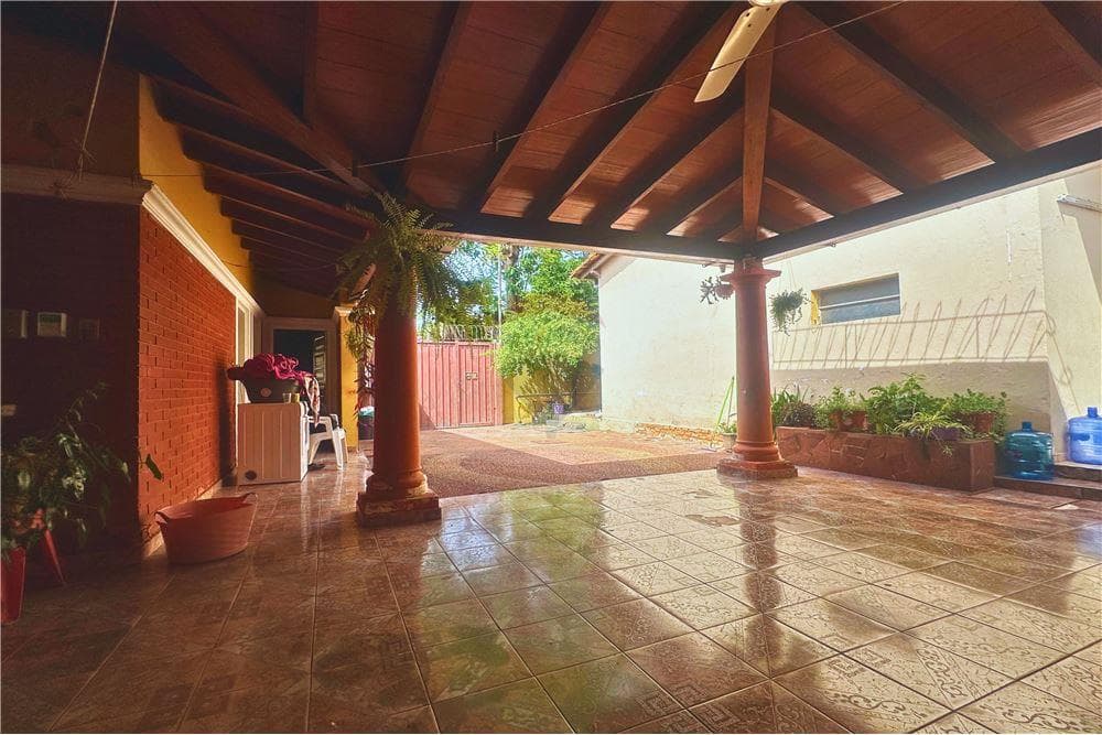 Casa de 6 habitaciones en barrio obrero - Asunción, foto 3