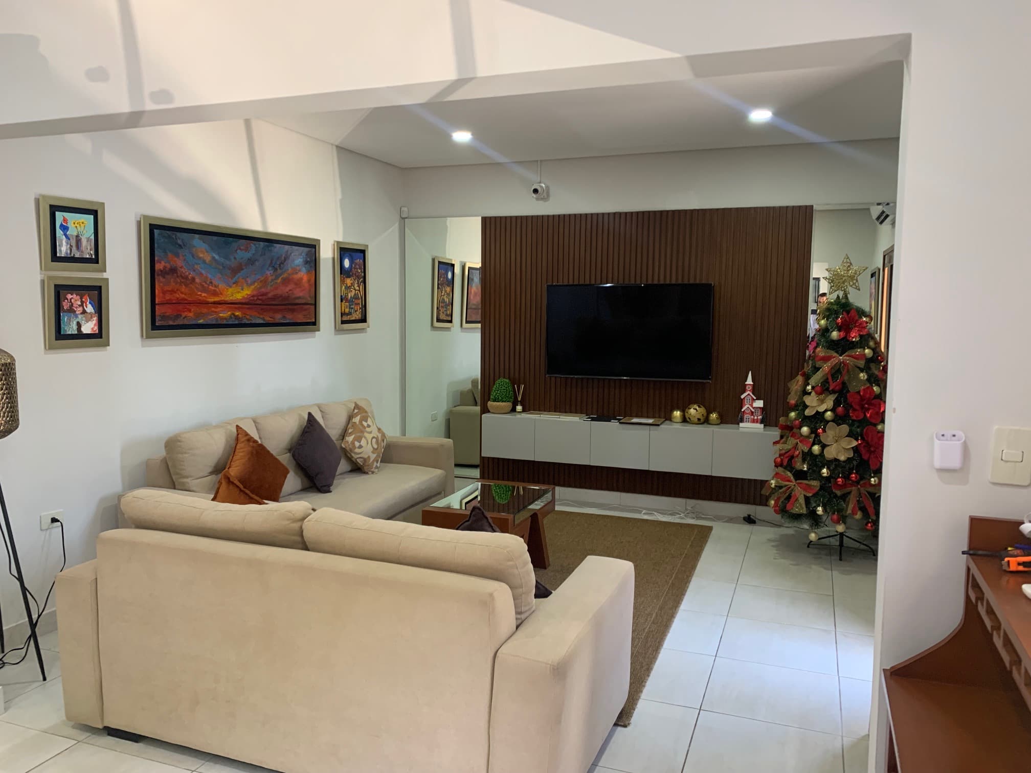 Moderna residencia de 5 habitaciones en venta, foto 3