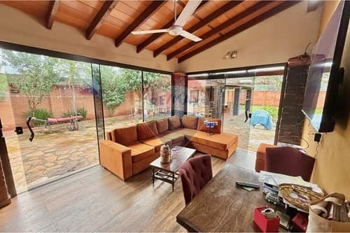 En venta – hermosa casa con piscina en itá, foto 4