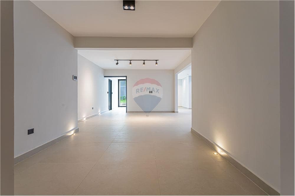 Residencia Premium en Mburucuya, foto 4