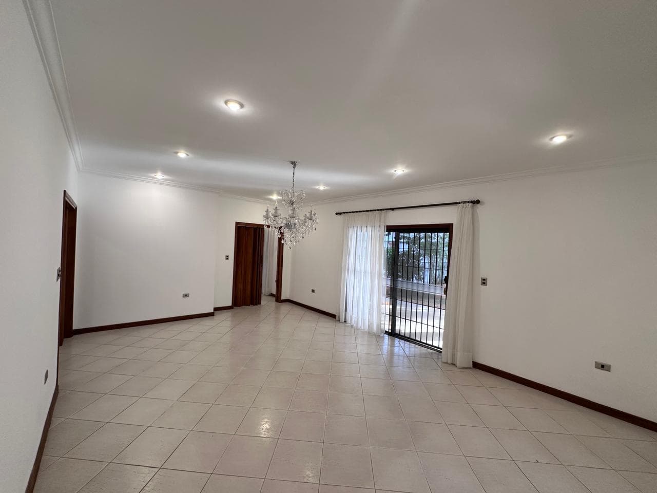 Residencia premium en alquiler zona embajada de los estados unidos, foto 3