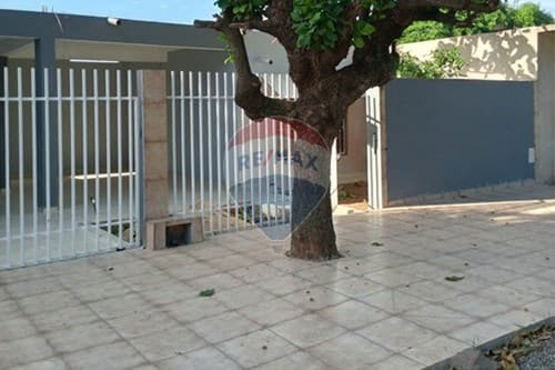 ALQUILO CASA, San Lorenzo,Barrio Agronomo