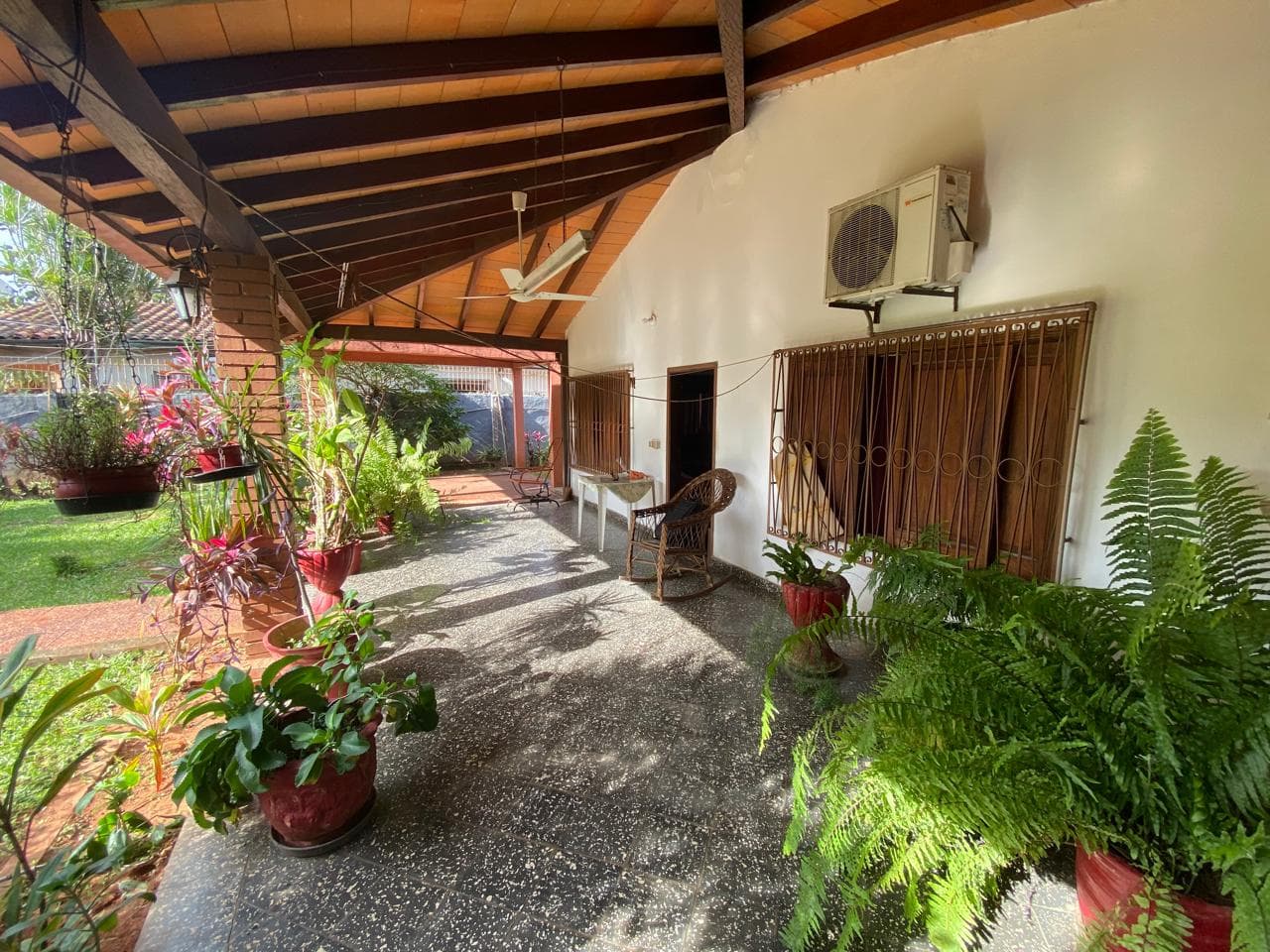 En venta casa en Fernando de la Mora z. Sur, foto 5