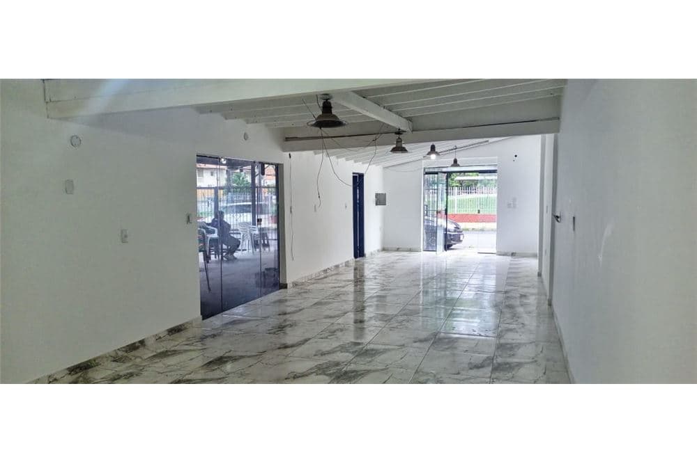 Local Comercial - Alquiler - San Cristóbal, Paraguay, foto 3