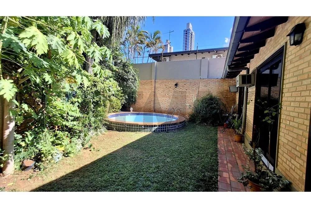 Alquilo residencia en barrio madame lynch