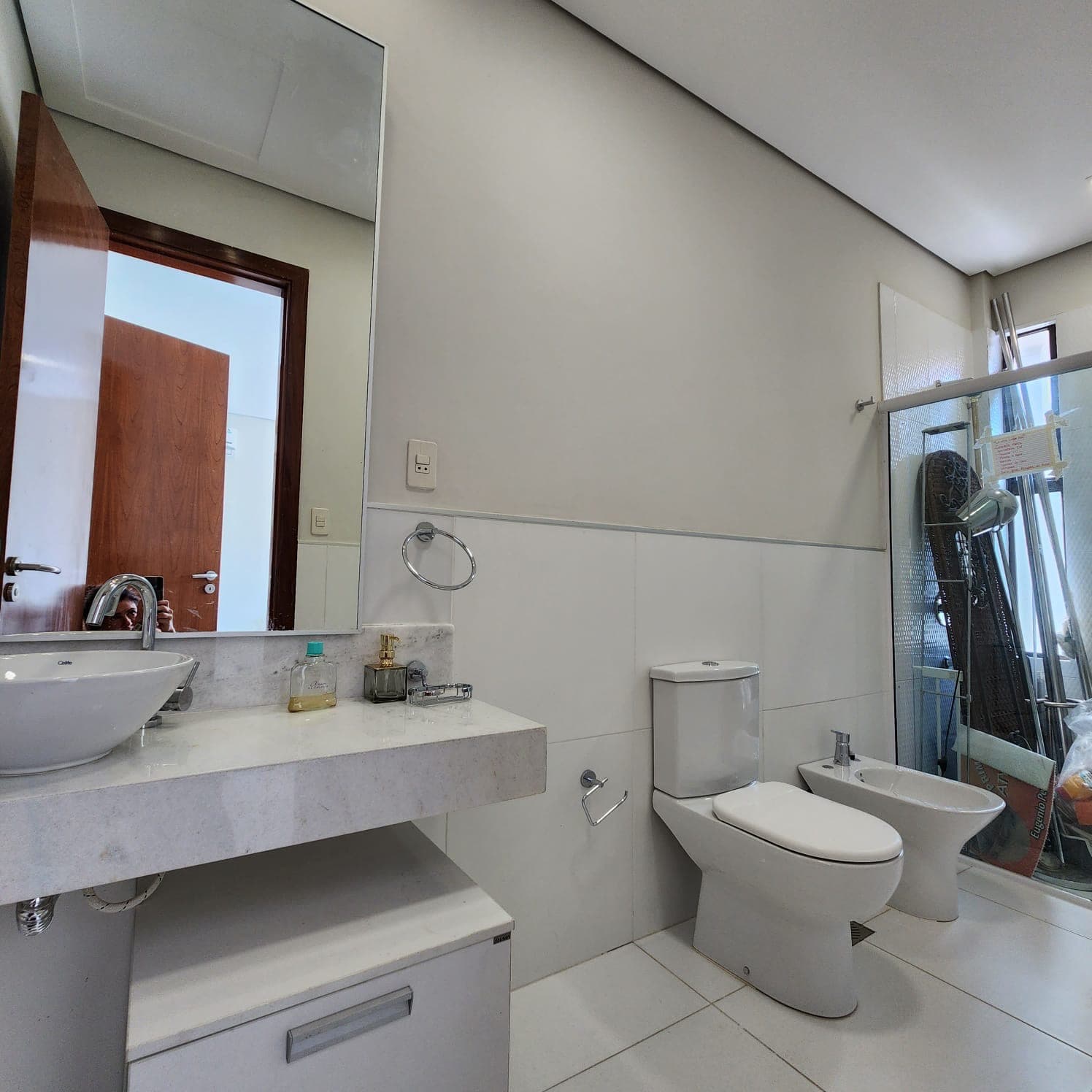 Amplia casa Moderna de 4 habitaciones con Generador, foto 2
