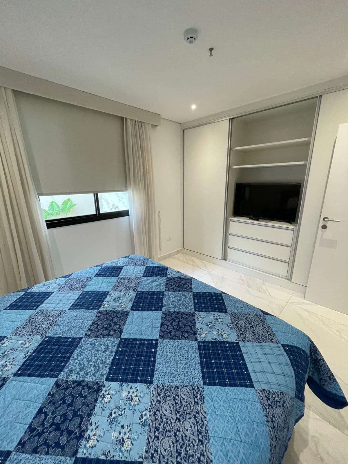Hermoso apto. De 1 habitación en mburucuyá - 7.500.000 — foto 5