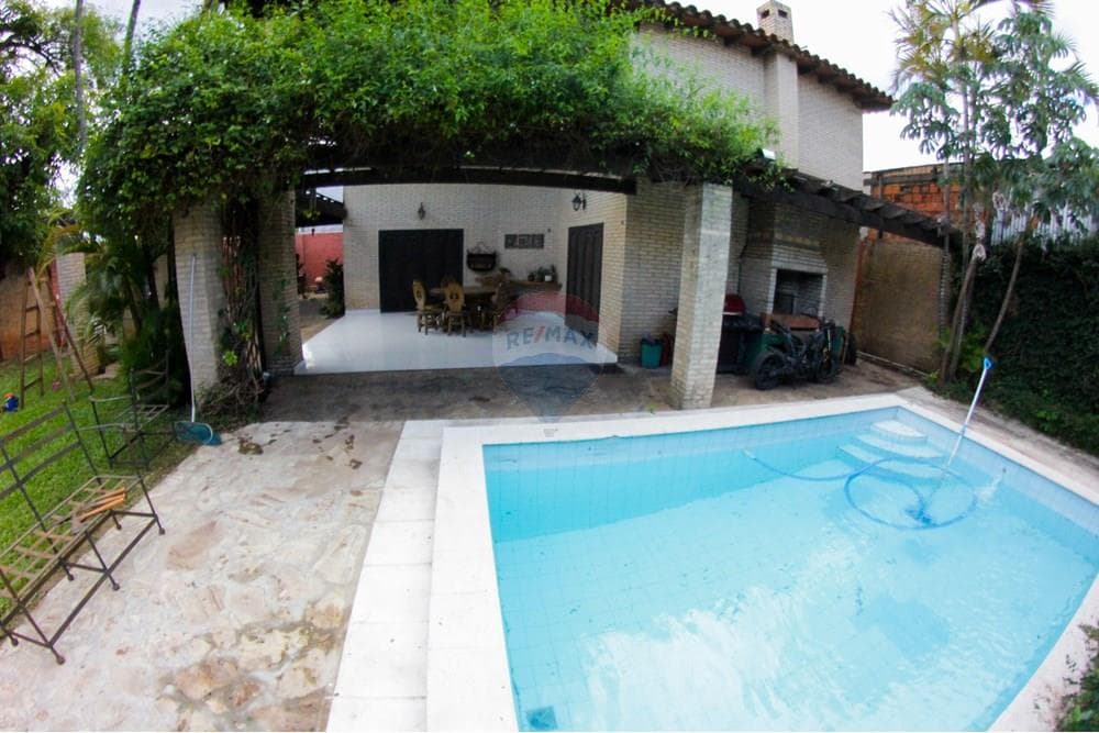 Casa Moderna en Venta en Luque - Cuarto Barrio, foto 3
