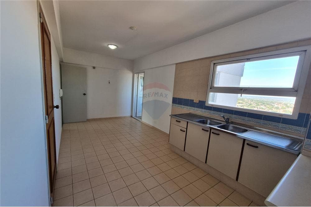 Hermoso y amplio departamento de tres dormitorios, foto 1