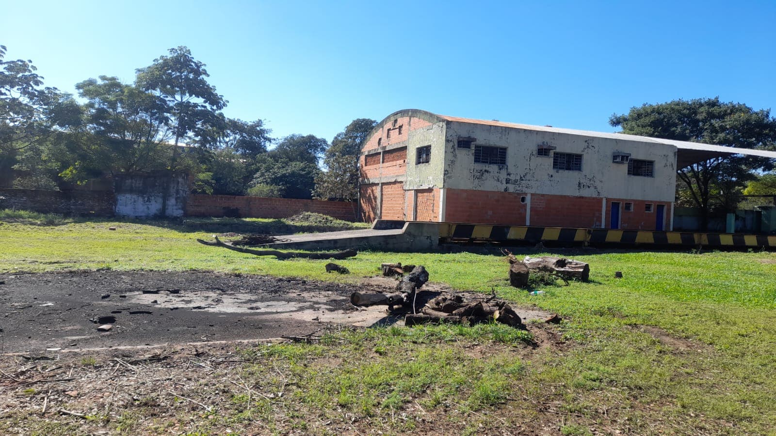 Terreno en laurelty Luque, foto 4