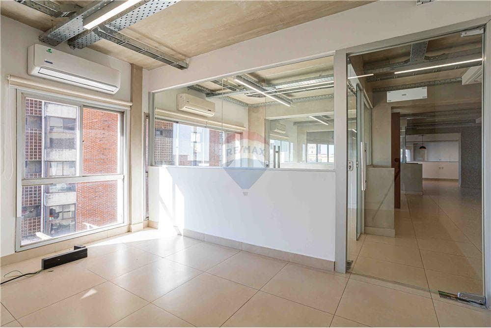 amplia oficina en Edificio Arasa 2 — foto 4