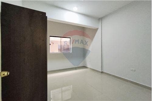 Departamento-Alquiler-Parque Elisa, Villa Elisa, Central, foto 4