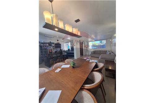 VIVIENDA en Villa Morra Juan Bogarin casi López Moreira, foto 4