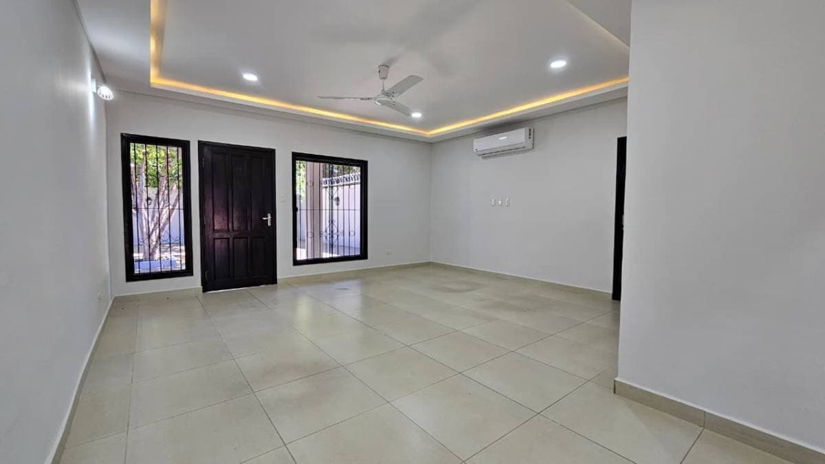 En venta hermosa casa de 2 habitaciones en Fernando de la Mora - Zona Sur, foto 3