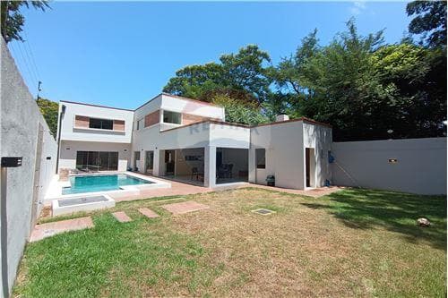 Hermosa casa nueva en Mariano Roque Alonso, foto 5