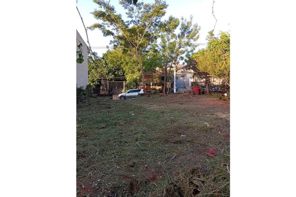 Vendo terreno en lambare