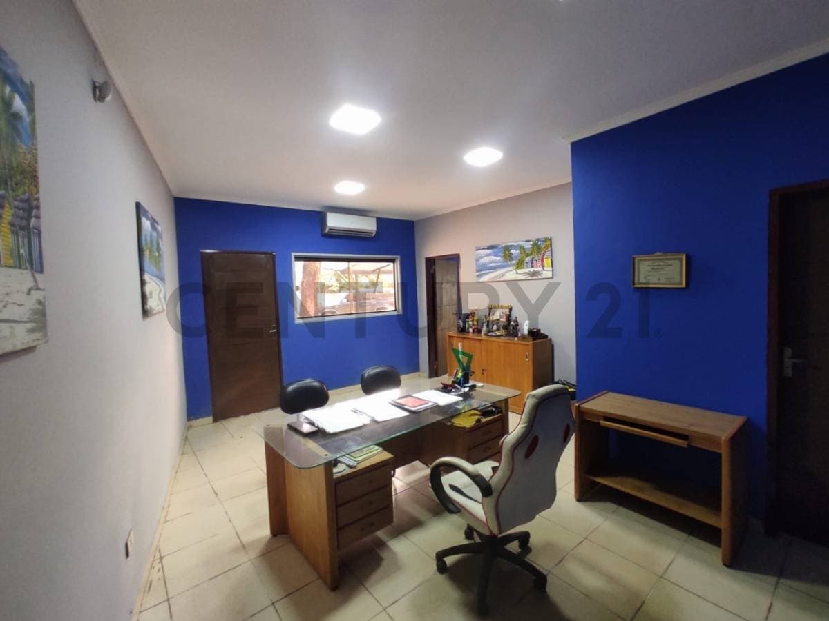 VENDE Tinglado con oficinas en Luque — foto 4