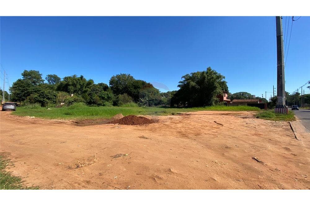 terreno de 1.480m2 en esquina sobre Av. Laguna Grande, foto 3
