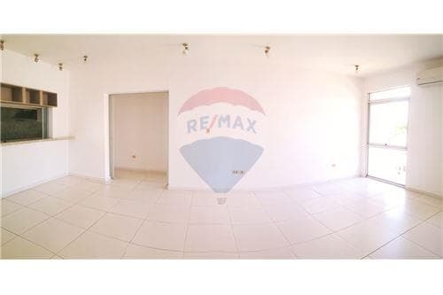 Amplio departamento en los laureles, foto 3