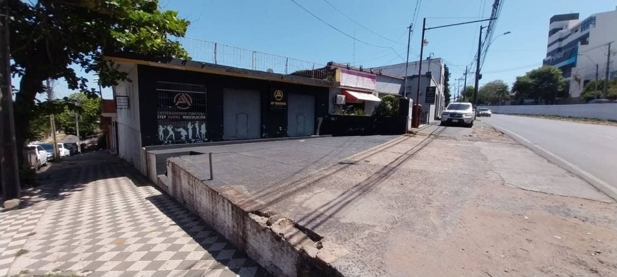 Propiedad en esquina sobre Felix Bogado, foto 2