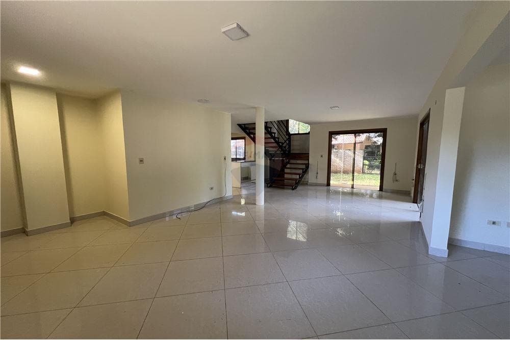 Duplex en Fernando de la Mora zona norte, foto 4