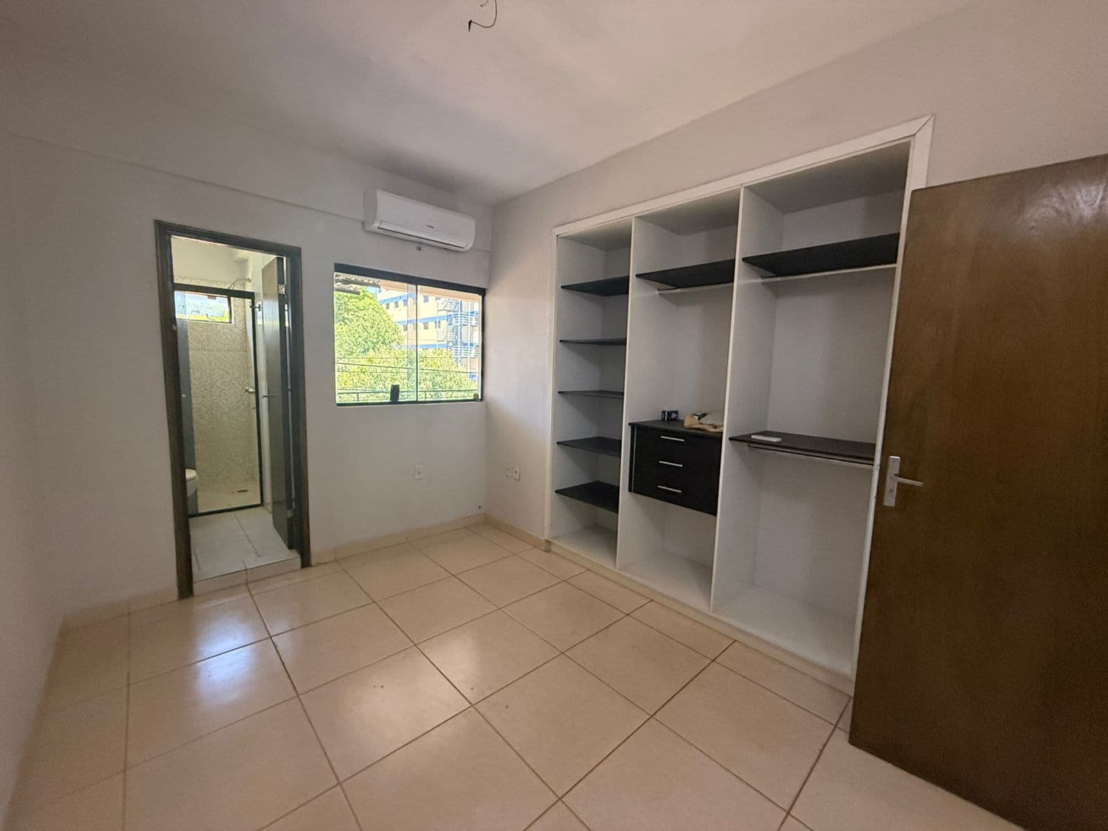 En alquiler departamento en Fernando de la Mora - Zona Norte, foto 4