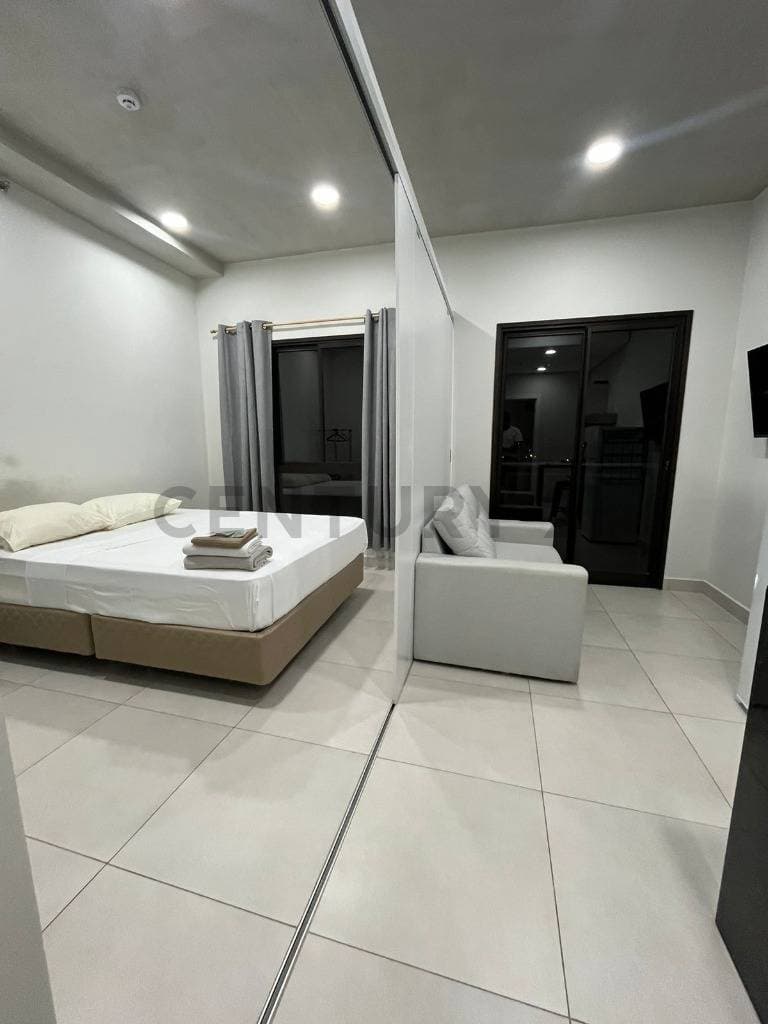 En venta departamento monoambiente amoblado Zuba 6, foto 4