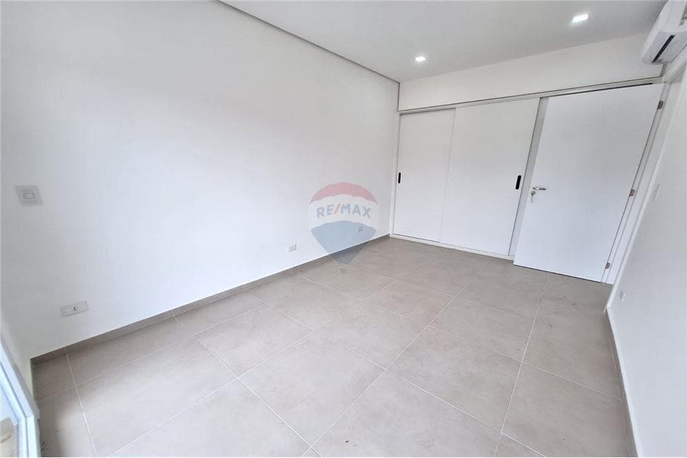 Departamento a estrenar en barrio Herrera — foto 5