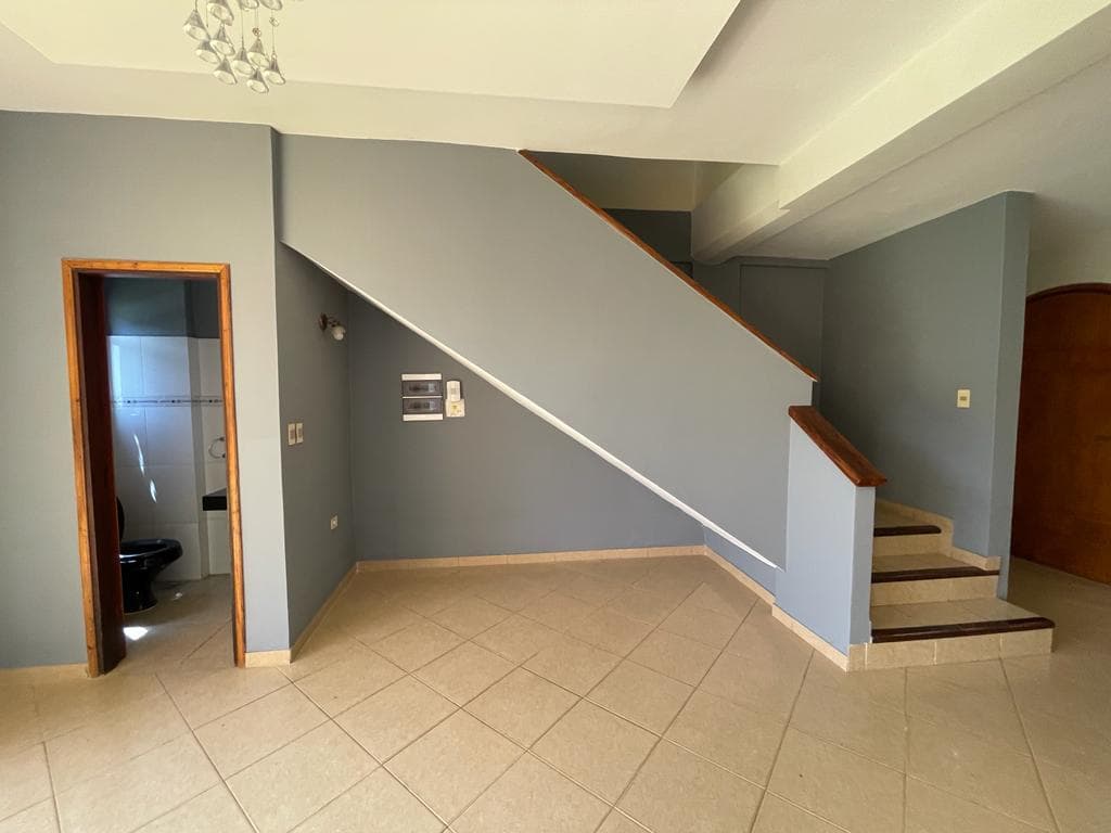 En venta hermosa residencia en Luque con renta activa, foto 5