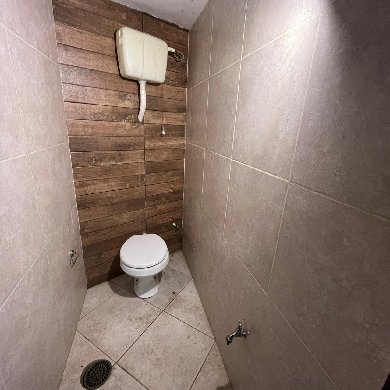 – SALÓN COMERCIAL / OFICINA Edificio El Dorado – Centro de Asunción — foto 3