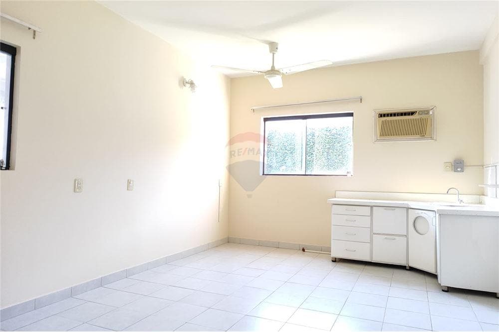 Propiedad para uso comercial y residencial — foto 4