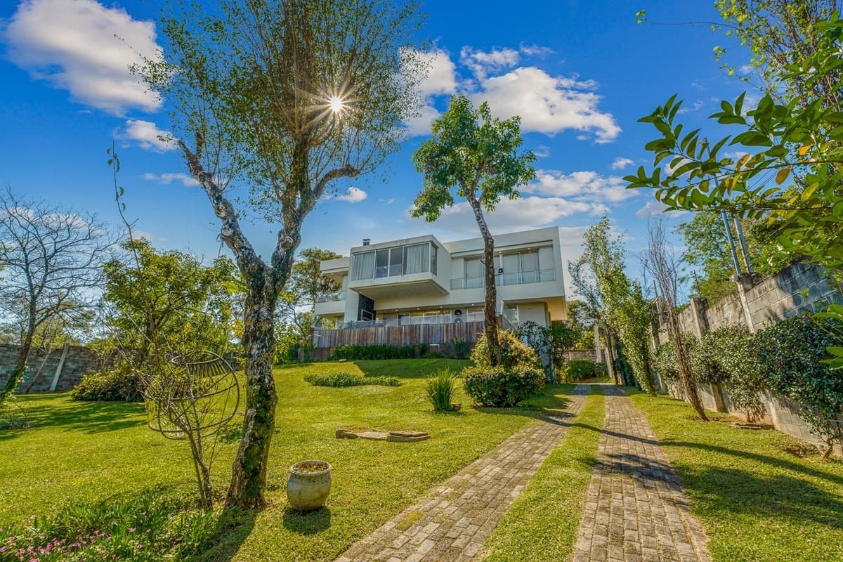 Hermosa residencia en San Bernardino, foto 1