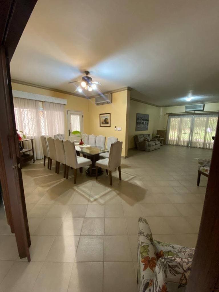 En venta residencia en el barrio Mcal López — foto 4