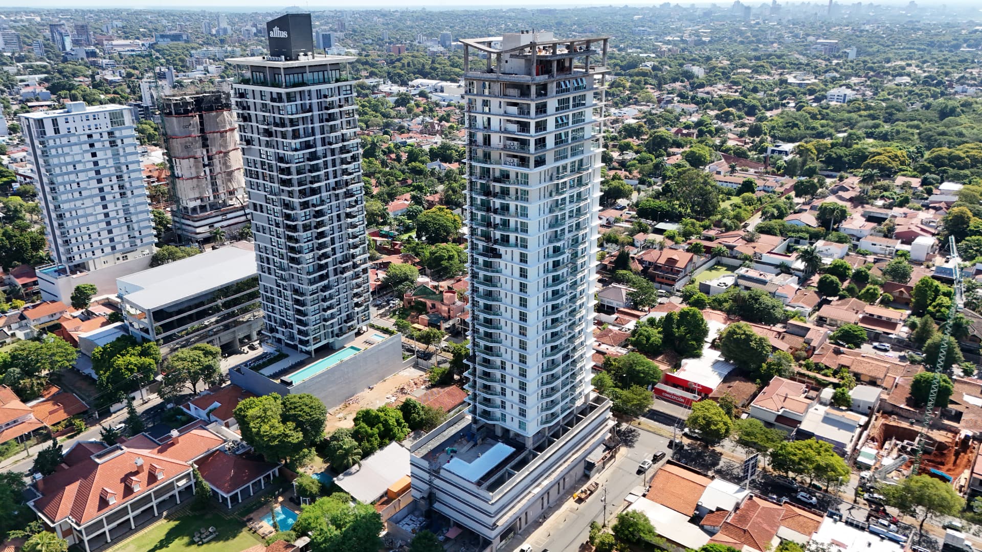 Home Palace Tower, foto 2