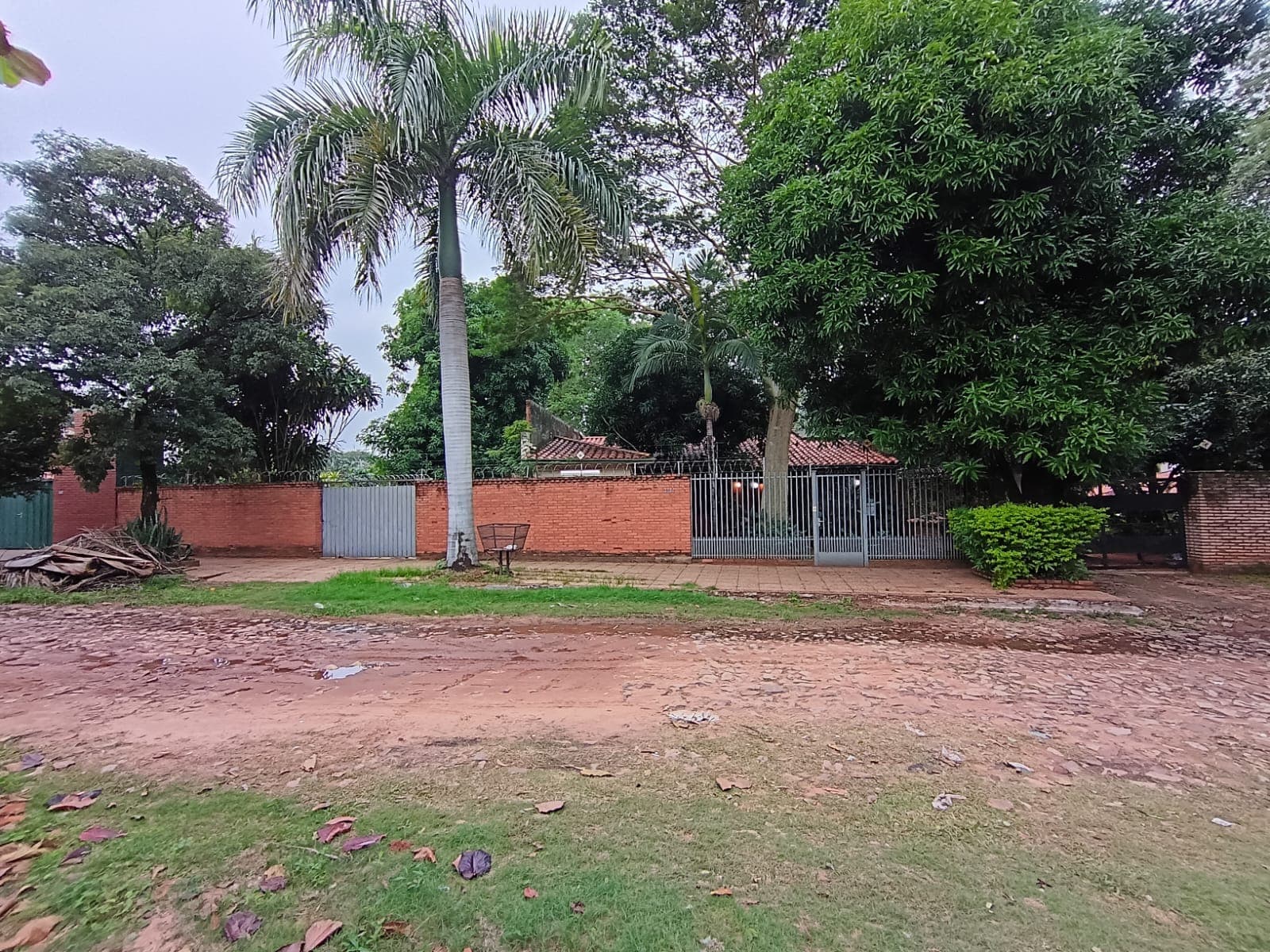 Alquilo casa en puerto pabla