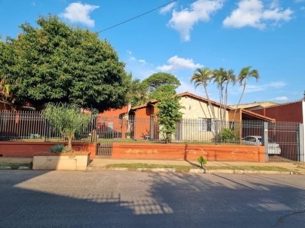 Casa con amplio patio y piscina en barrio san vicente, foto 4