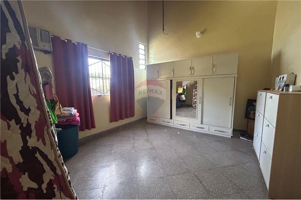 Casa - Venta - Ñemby, Paraguay, invierta en un nuevo hogar!710,000,000, foto 4