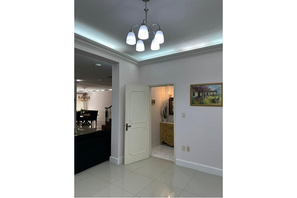 Lujosa casa amoblada en alquiler barrio Carmelitas, foto 2
