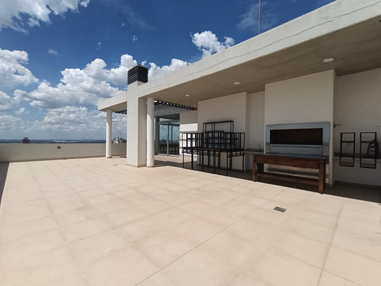 En Venta Departamento De 2 Dormitorios - Edificio Zenith México, foto 2