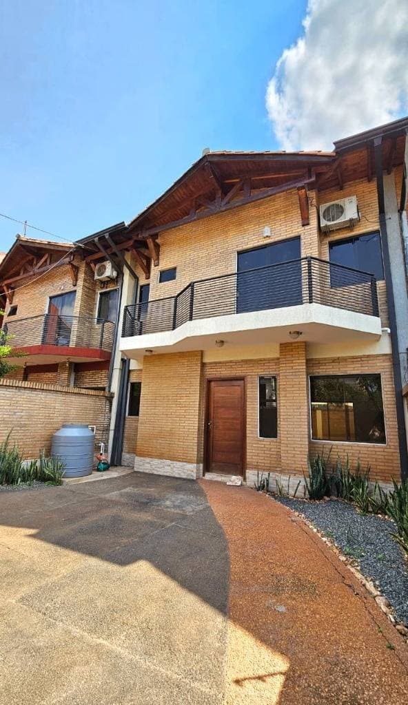 Alquilo Duplex en Luque Zona Conmebol