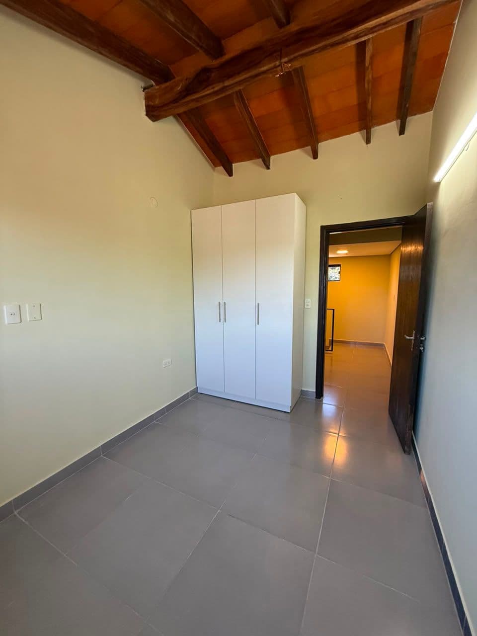 Duplex en Fernando de la Mora zona sur, foto 3