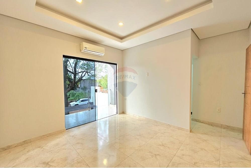 En venta exclusivos duplex a estrenar zona municipalidad de Luque maka'i, foto 5